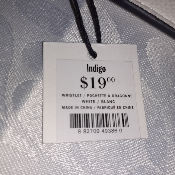 Indigo Wristlet - Picture 7 of 7